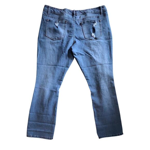 Rue21 Womens Light Blue Distressed Crocheted Lace Ankle Jeans Size 13/14 - Picture 3 of 6